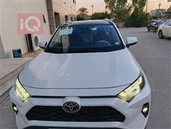 تويوتا راف 4